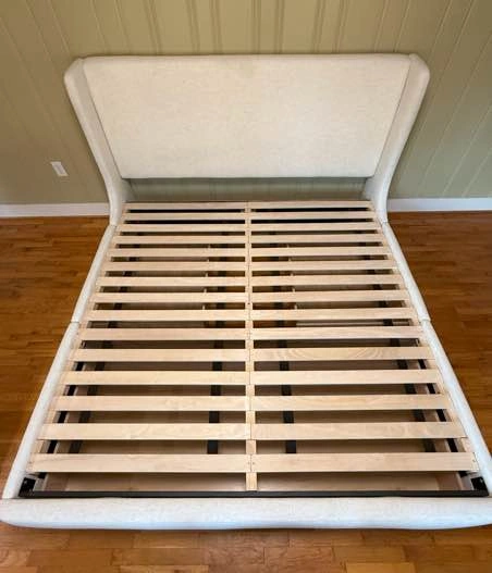 Castlery Dalton King Size Storage Bed, Navagio Beach Linen - photo 5