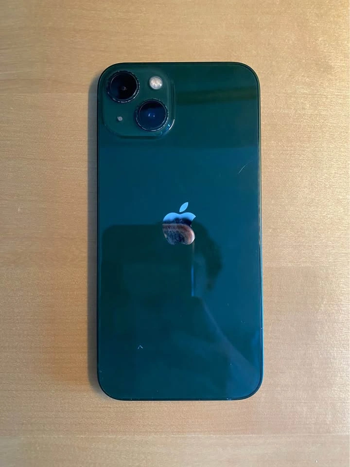 iPhone 13 - 128GB - Good Condition - photo 2