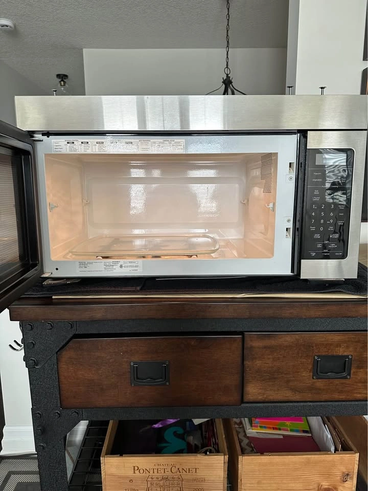Jenn-Air microwave - photo 3