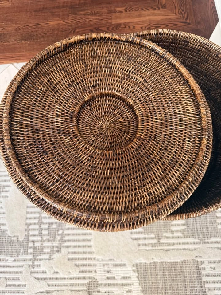 Pottery barn wicker laundry hamper - photo 4