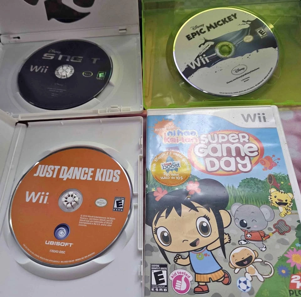 Wii Games Bundle: Epic Mickey, Just Dance Kids, Ni Hao Kai-Lan,