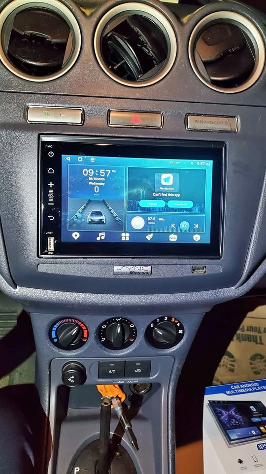 Car Android Multimedia Player installation included