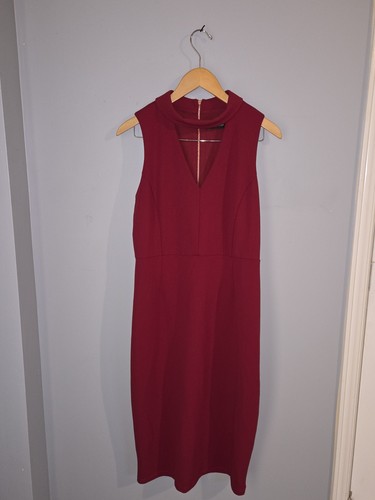 Ivanka trump burgundy sleeveless pencil dress