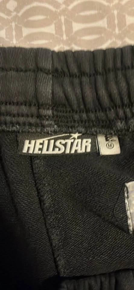 Hellstar Black Graphic Shorts - photo 2