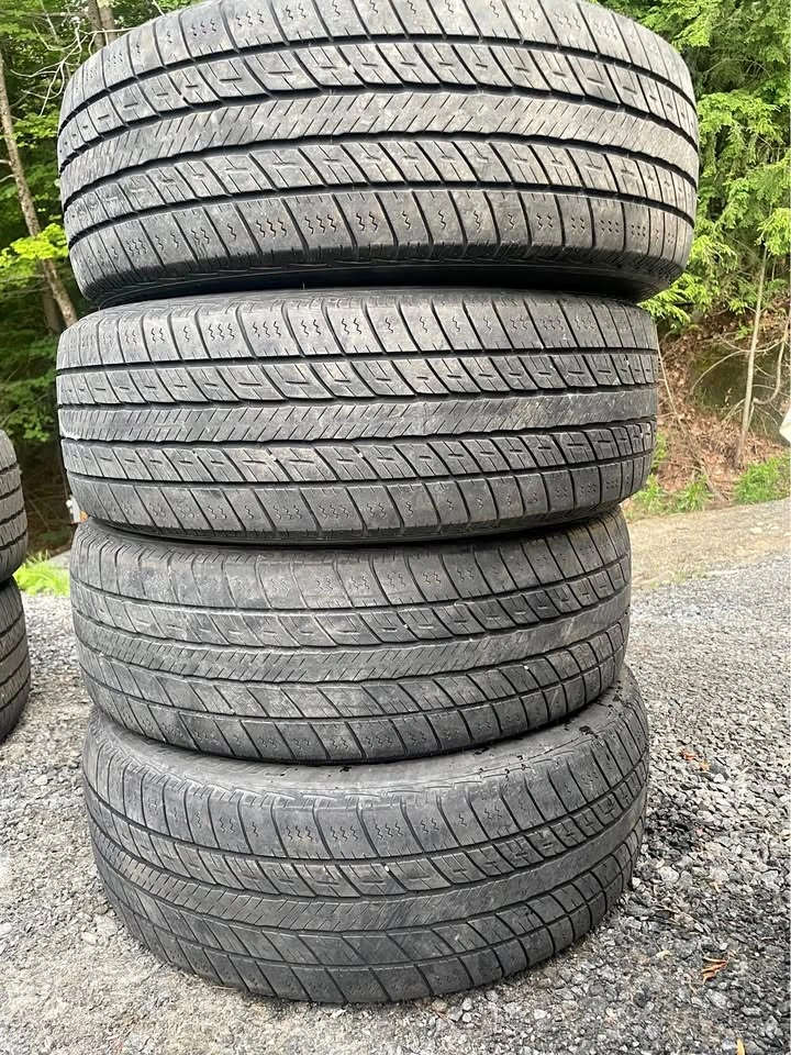 225/60R18 Tiger Paw All Season Tires - Set of 4 tires