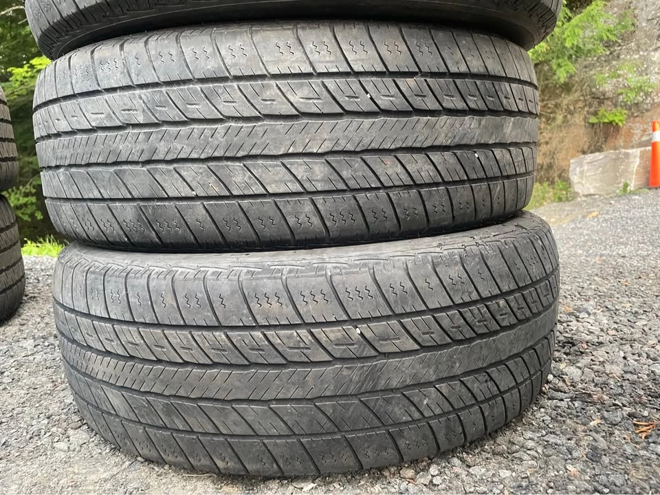 225/60R18 Tiger Paw All Season Tires - Set of 4 tires - photo 3