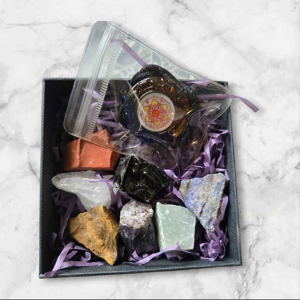 Chakra Crystal Healing Set – 7 Raw Stones + Pendant - photo 2
