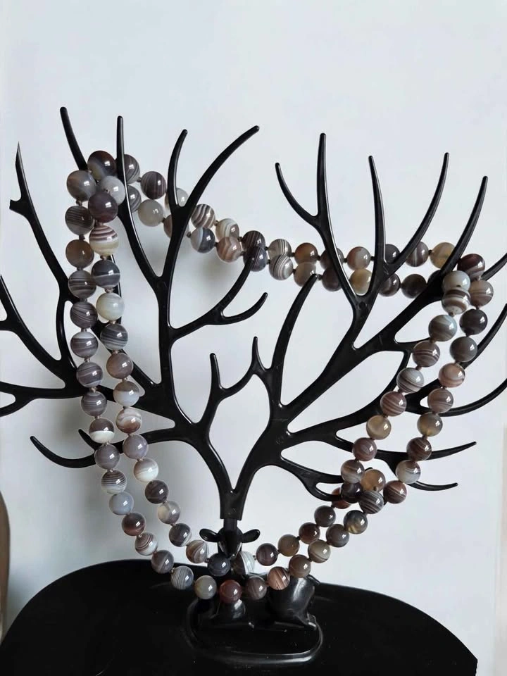 Botswana Agate Gemstone Necklace – Neutral Beaded Jewelry - photo 4