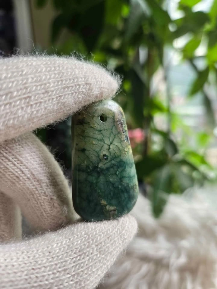Natural Chrysoprase Pendant – Genuine Green Gemstone - photo 4