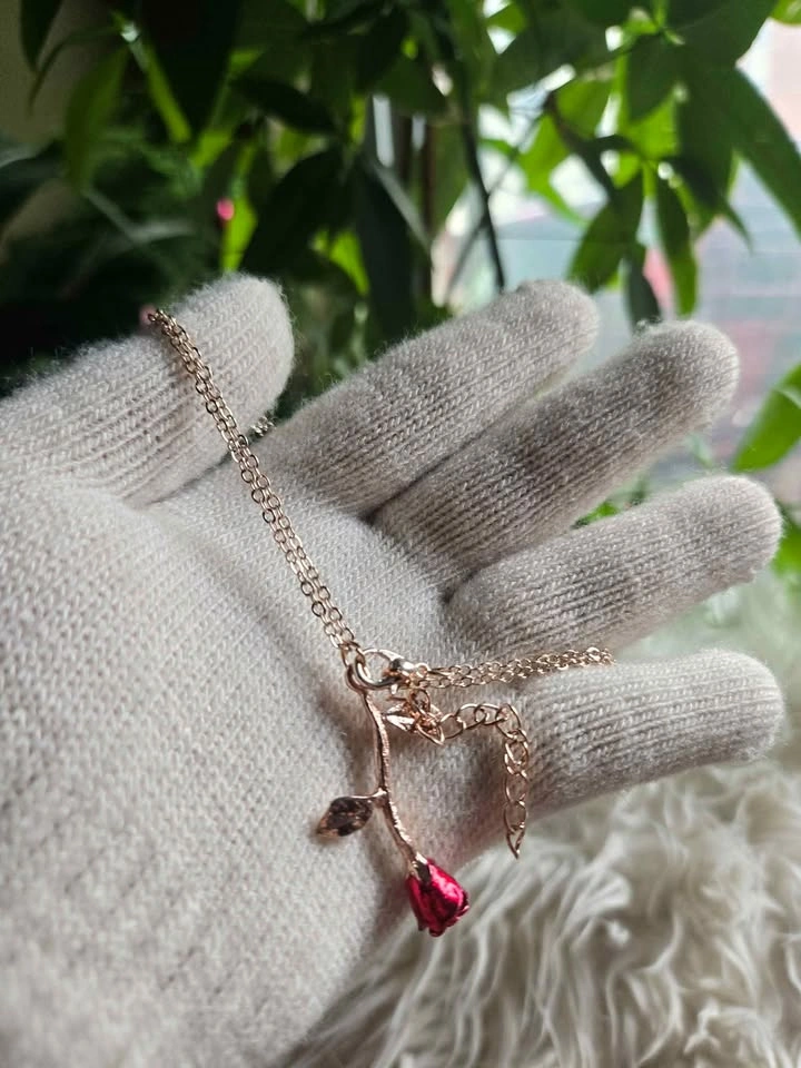 Rose Gold Floral Necklace – Delicate Rose Pendant Gift - photo 2
