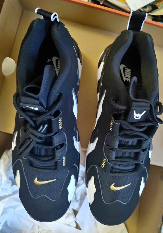 NIKE AIR-MAX LOW SIZE 10 BRAND NEW