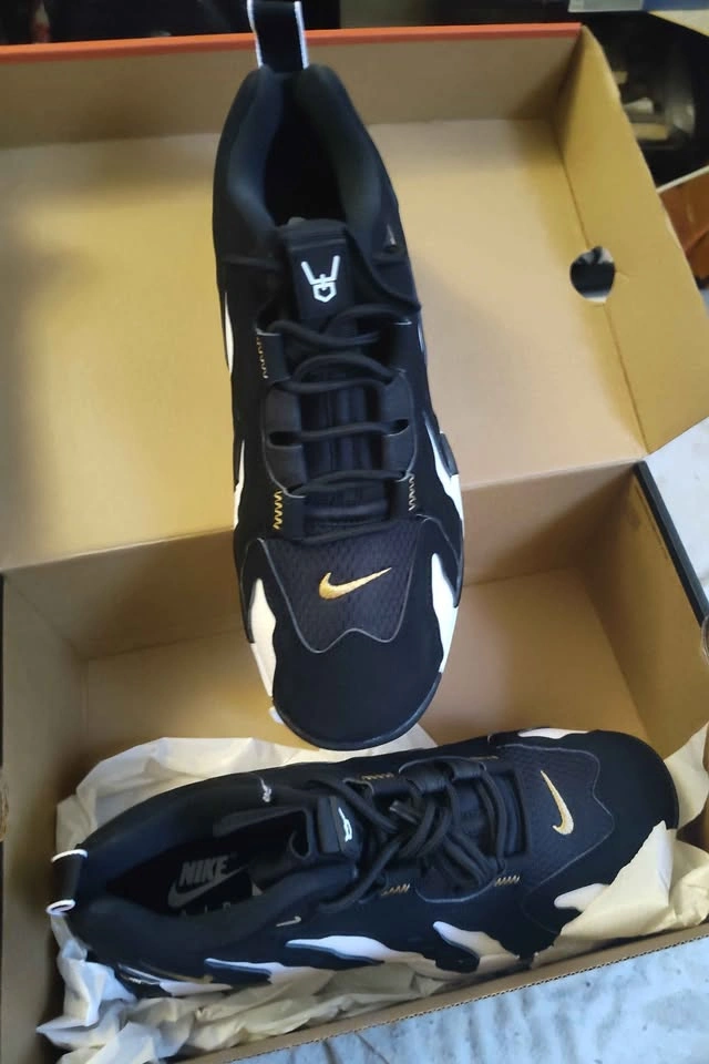 NIKE AIR-MAX LOW SIZE 10 BRAND NEW - photo 3