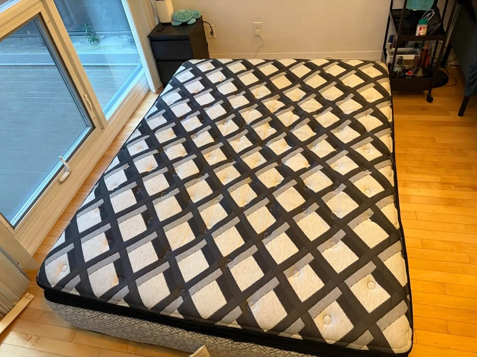 Queen Mattress - photo 4