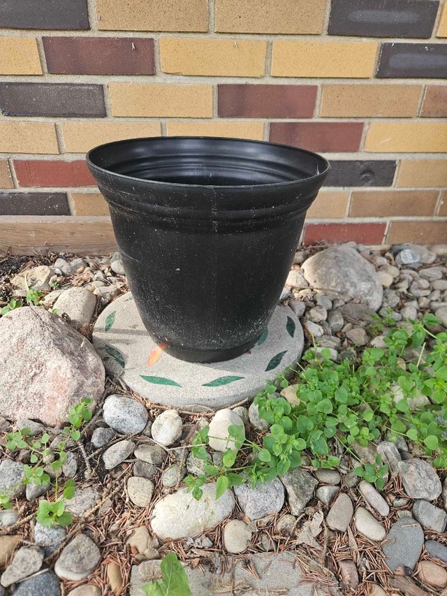 Outdoor Planter - photo 4