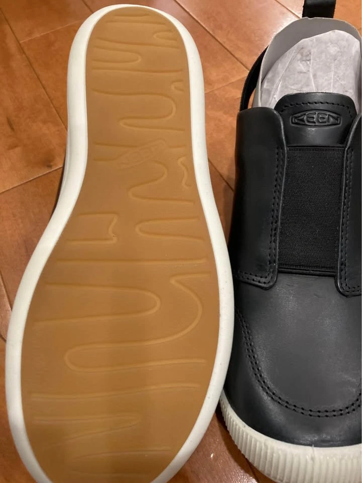 Keen slip on shoes Black size 7.5 - photo 3