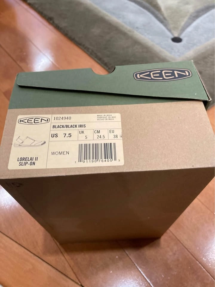 Keen slip on shoes Black size 7.5 - photo 4