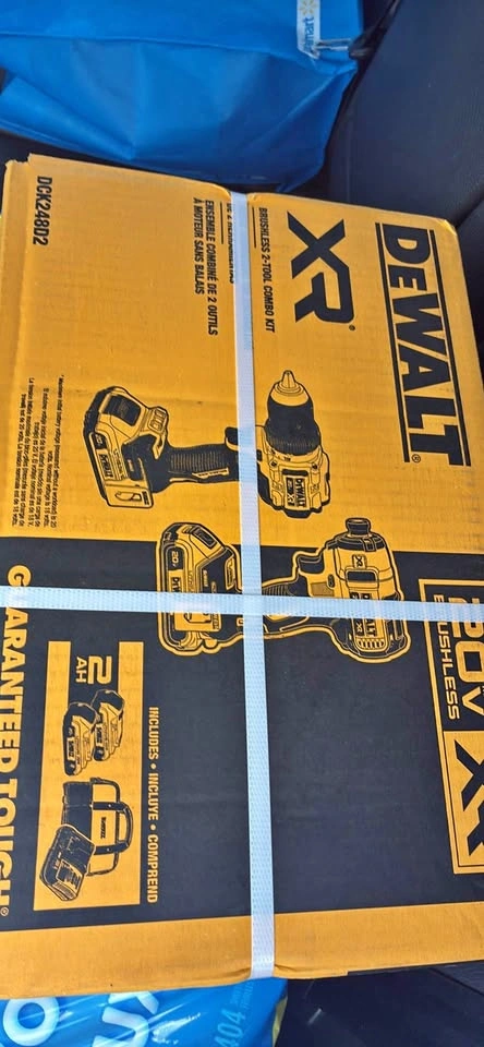 DEWALT 20V MAX XR Brushless 2-Piece Tool Kit