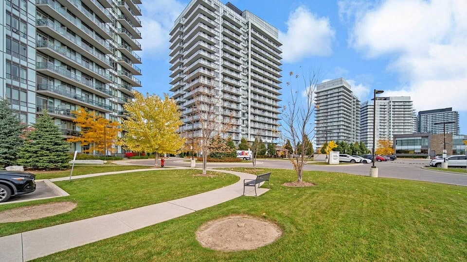 2 Beds 2 Baths Apartment