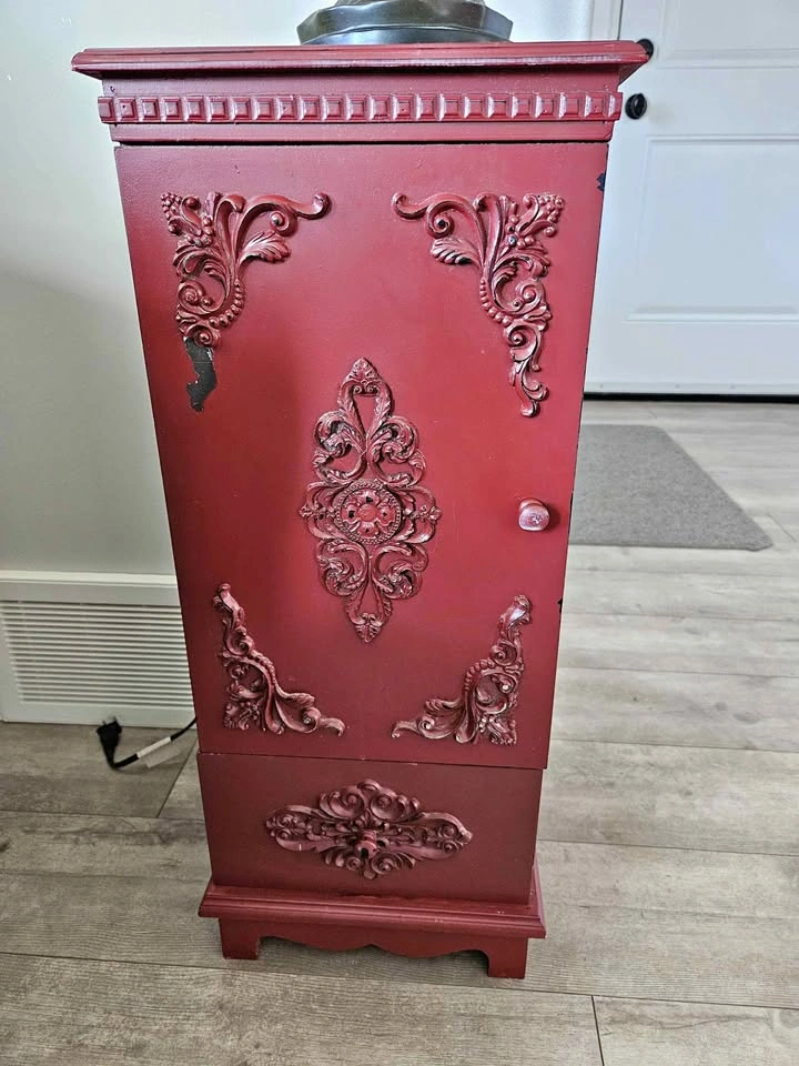Shabby chic burgundy cabinet