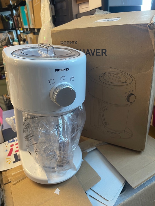 Reemix Electric Ice Shaver & Snow Cone Machine – Brand New - photo 3