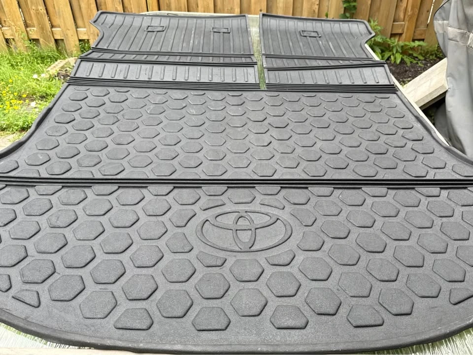 2017 Toyota RAV4 Genuine OEM Honeycomb Cargo Tray/Liner - photo 3