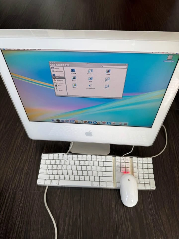 iMac G5 - photo 3