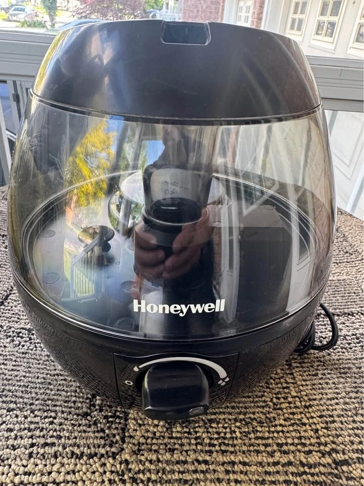 Honeywell HUL520BC MistMate™ ultrasonic cool mist humidifier - photo 3