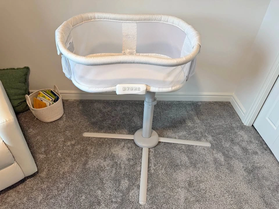 HALO Bassinest Swivel Sleeper