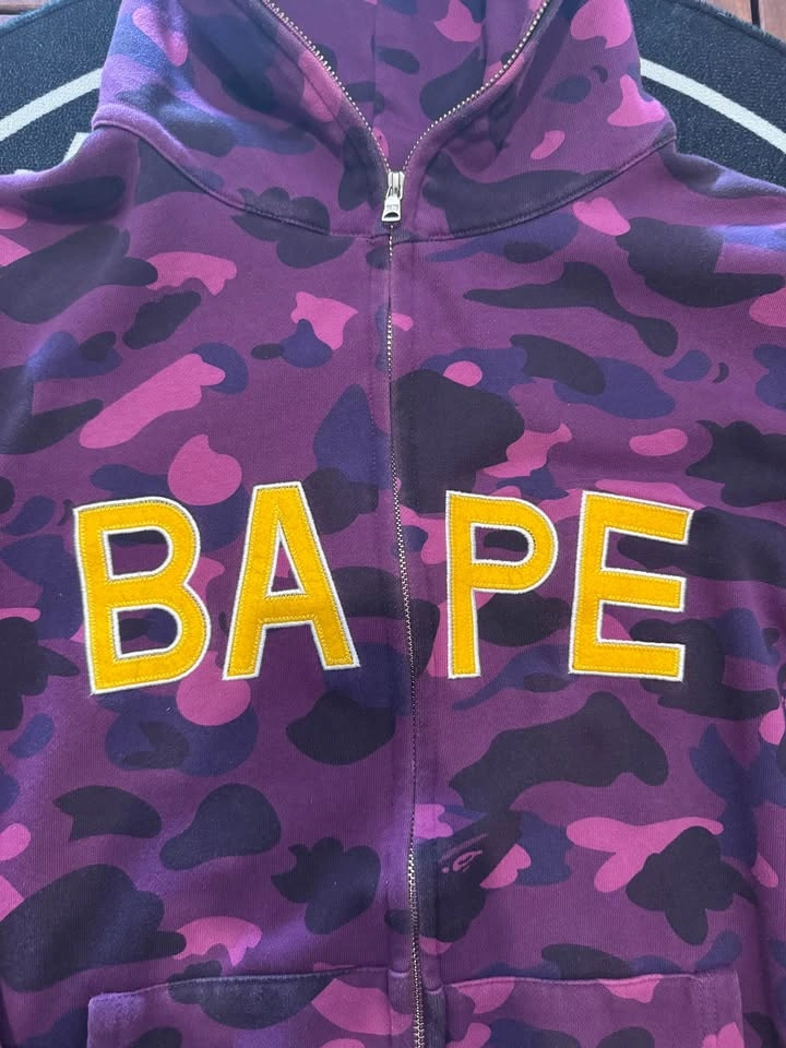 BAPE Vintage Zip up - photo 2