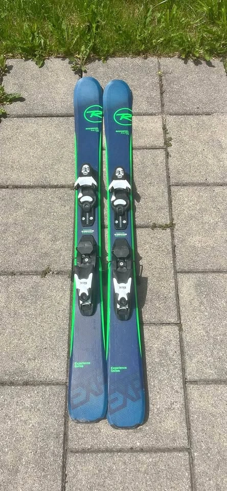 Rossignol kids skis