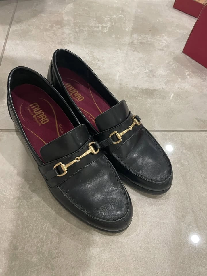 Black Women's Loafers - Munro Brand - photo 3