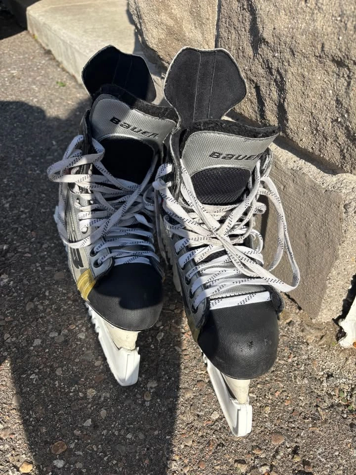 Bauer Hockey Skates size 7.5 - photo 2