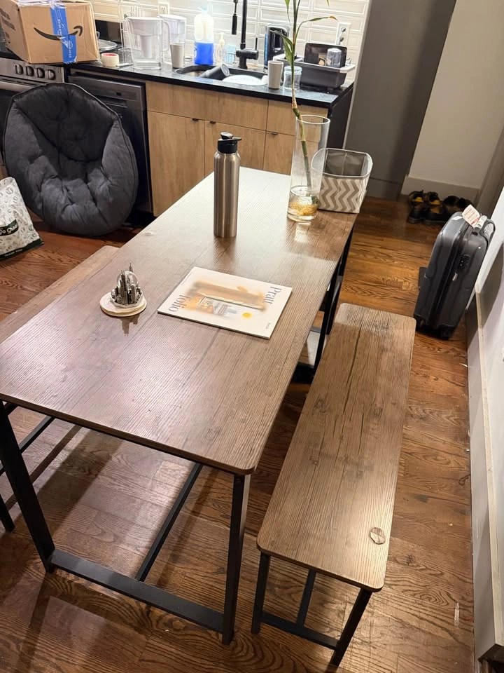 4 seater dining table, with pullout bench - photo 3