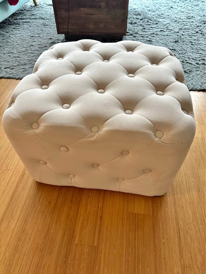 Modern Off-White Tufted Velvet Ottoman Upholstered Ottoman Stool