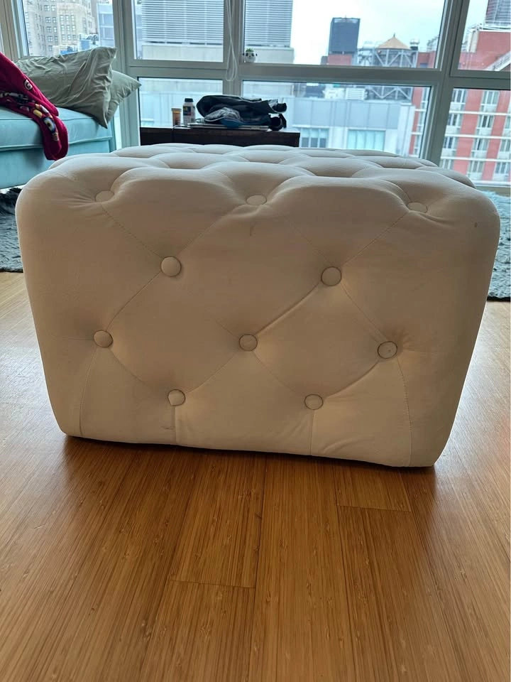 Modern Off-White Tufted Velvet Ottoman Upholstered Ottoman Stool - photo 2