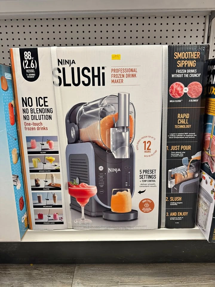 Ninja SLUSHi Professional Frozen Drink Maker (88 oz / 2.6L)