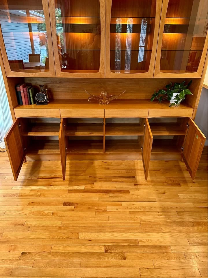 Vintage Mid Century Modern Teak Credenza - photo 2