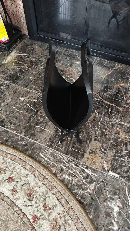 Black Metal Log Holder - photo 3