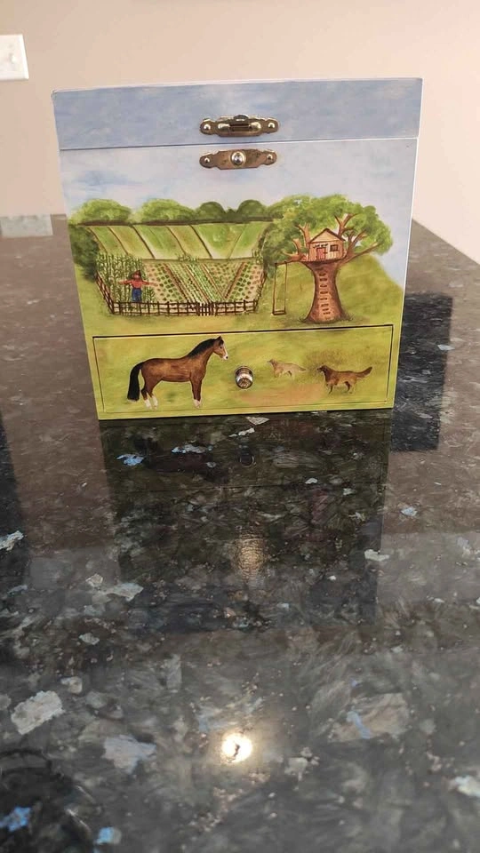 Wooden Music Box with Farm Scene - photo 3
