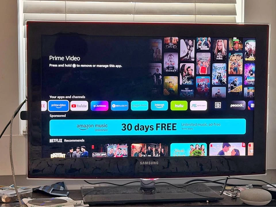 Samsung 32" 1080p TV (Non-Smart)