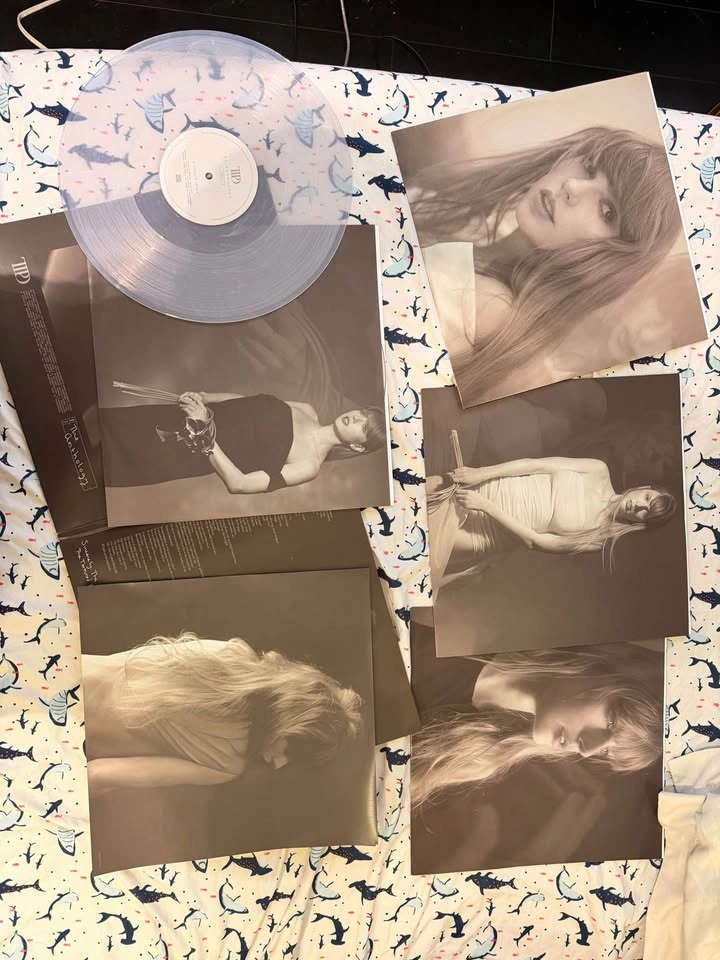 Taylor swift ttpd vinyl - photo 2