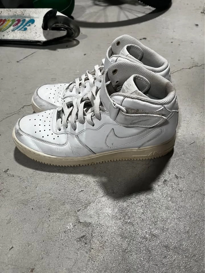 Nike high top Air Force ones (white) - photo 2