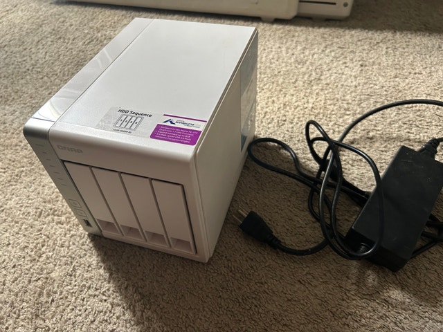 QNAP TS-431P2 4 Bay NAS - photo 2
