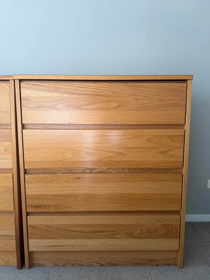 Natural Wood 4 Drawer Dressers - photo 2