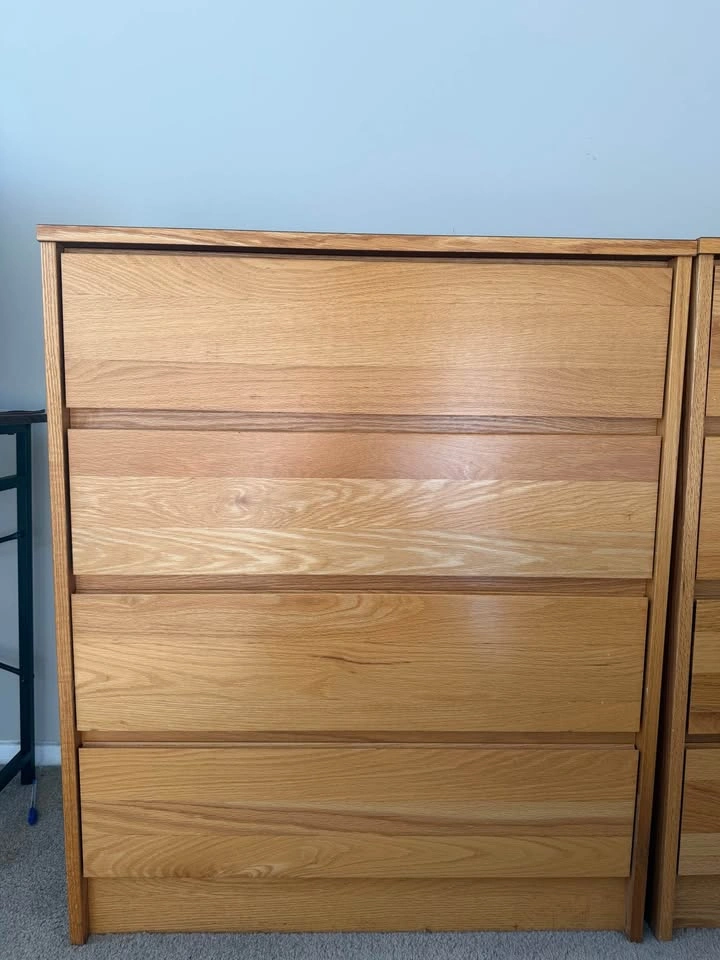 Natural Wood 4 Drawer Dressers - photo 3