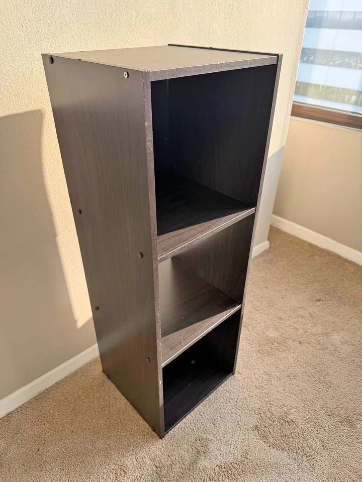 3-tier Brown Cubbies
