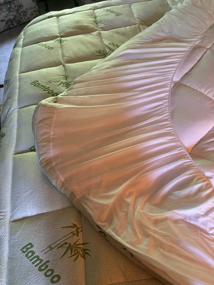 New Bamboo Mattress Topper King Size - photo 4