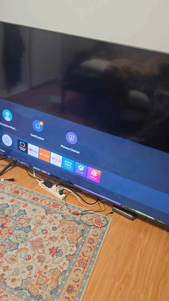 75" Samsung Smart TV - photo 3