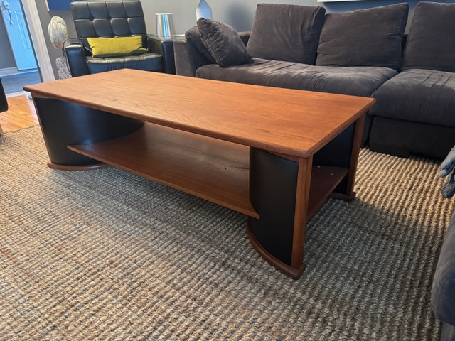 Mid century modern Teak Coffee Table - good condition! - photo 3