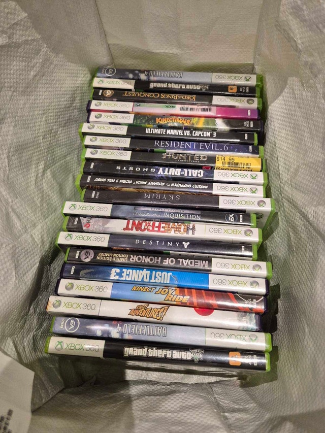 Microsoft Xbox 360 Bundle - photo 2